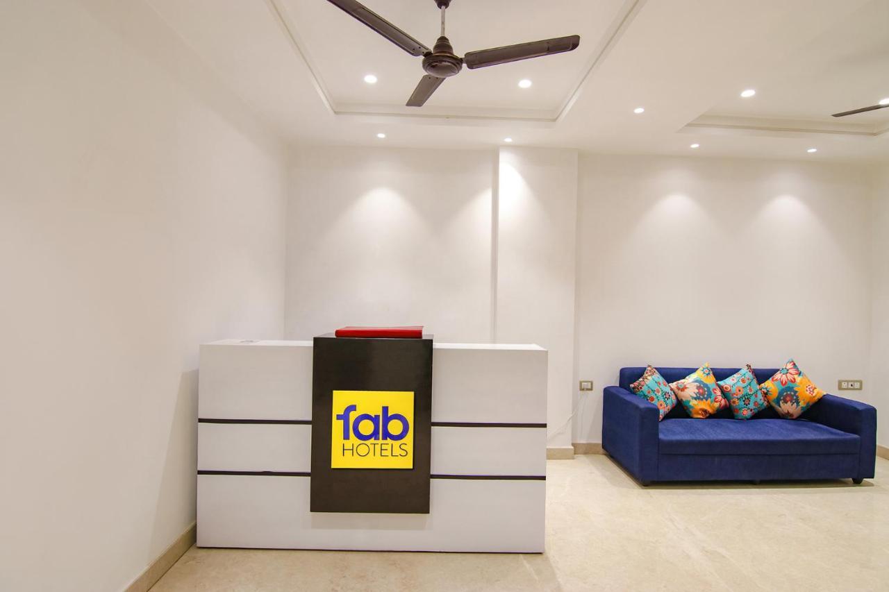 Fabhotel La Serene Bnb- Ashok Vihar New Delhi Ngoại thất bức ảnh