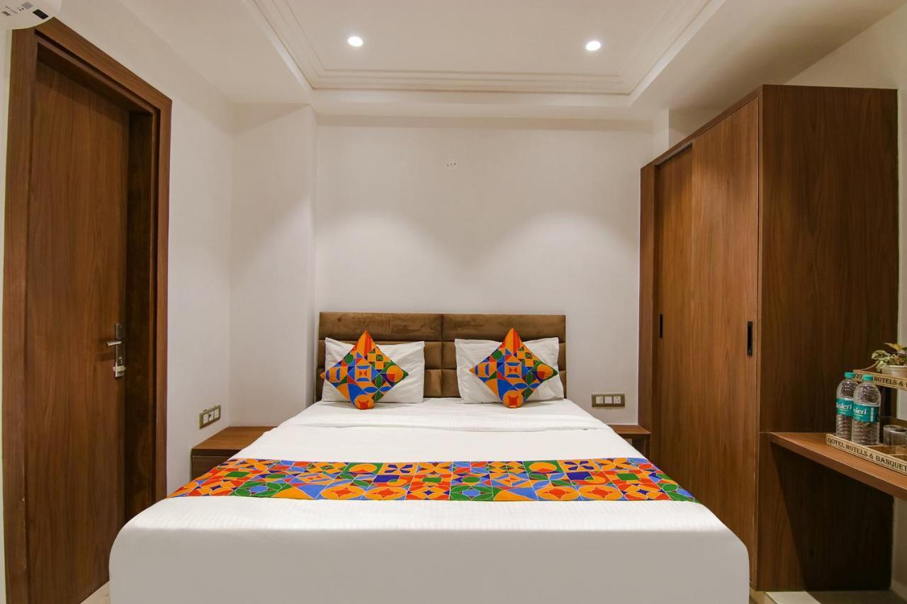 Fabhotel La Serene Bnb- Ashok Vihar New Delhi Ngoại thất bức ảnh