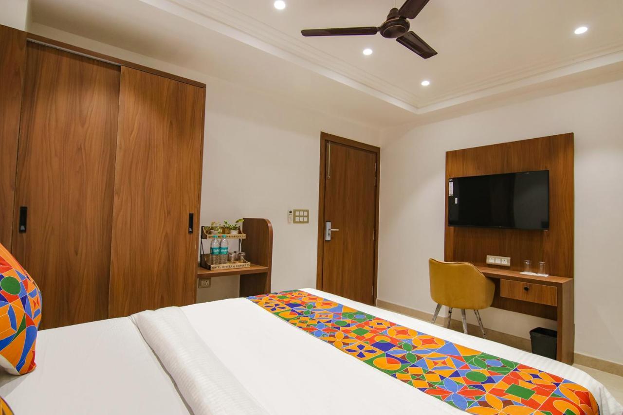Fabhotel La Serene Bnb- Ashok Vihar New Delhi Ngoại thất bức ảnh